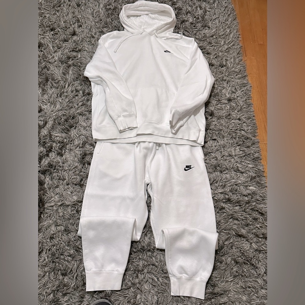 Men’s Sz XL Nike Sweatsuit